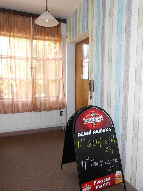 White Rabbit Hall Hotel Poděbrady Esterno foto